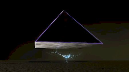 Пирамида подавляет человеческое сознание